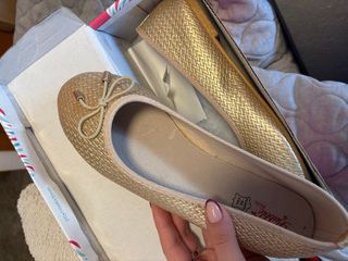 Manoletinas doradas Bubble Kids