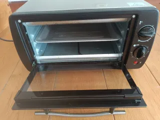 Horno Eléctrico Tristar Compacto