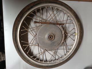 Rueda Derbi Gran Sport Carreras