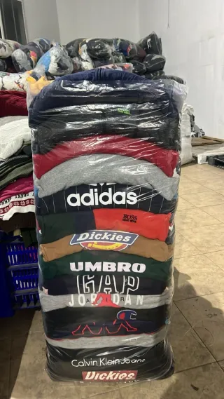 Lote ropa vintage marca Grado A 12€/kg