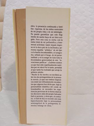 Rostros ocultos. Novela de Salvador Dalí