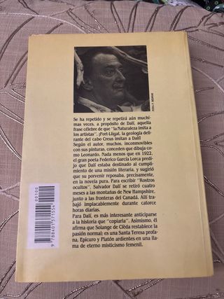 Rostros ocultos. Novela de Salvador Dalí