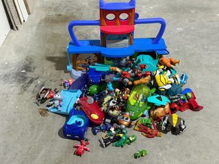 Lote de Juguetes ben ten y Pj mask