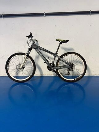 Bicicleta Connor Enemy