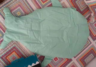 Saco bebé tiburón mint