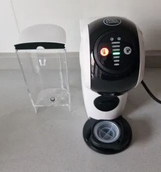 Cafetera Dolce Gusto Genio S Automática