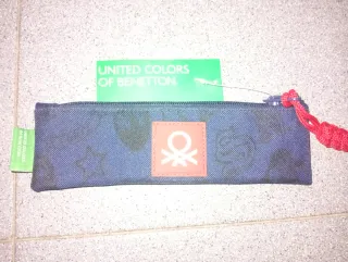 Estuche Benetton Azul y Negro