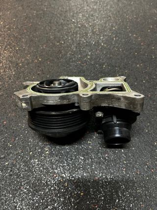 Bomba de agua BMW X3 X1 Serie 3 Serie 1