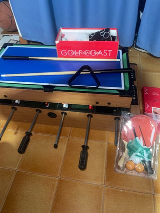Multijuegos de mesa: Futbolín, Billar, Ping pong..