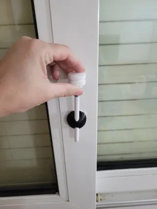 Soporte pasador seguro ventana