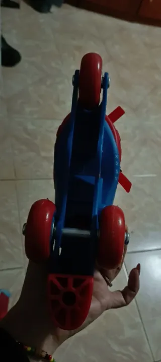 Patines Spiderman Niños talla 27 a 30