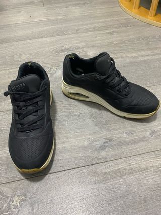 Zapatillas Skechers Negras