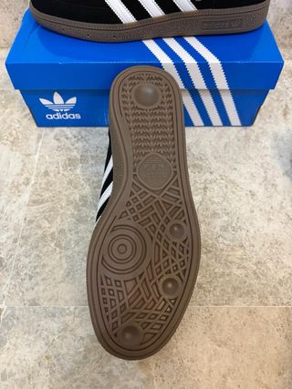 Adidas Spezial Negras Talla 43 con Etiquetas