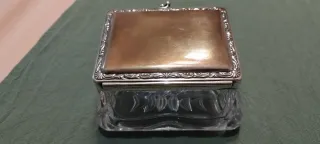 Antigua caja de tocador  joyero cristal y plata