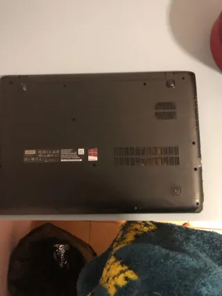 Portátil Lenovo Negro