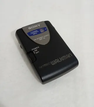 Radio Sony Walkman FM SRF-46 Vintage