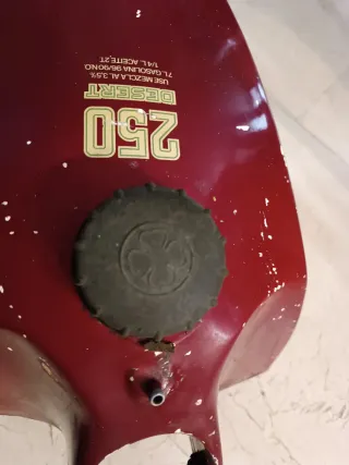 Depósito Ossa Desert 250cc Fibra