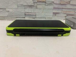 Nintendo New 2DS XL Negra