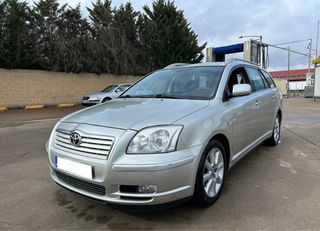 Toyota Avensis 2005