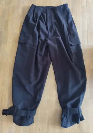 Pantalón Cargo Pinzas Zara Marrón ZW S nuevo