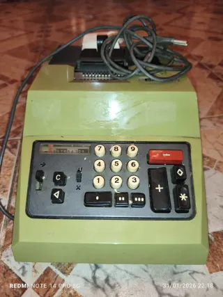 Calculadora Olivetti antigua