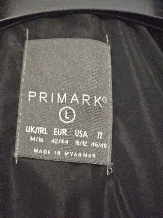 Abrigo acolchado negro Primark