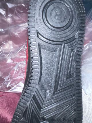 BAPE Bapesta Zapatillas Negras y Rojas