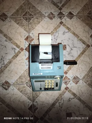 Calculadora Olivetti Antigua Mecánica