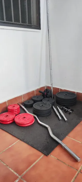 Kit pesas, barras y banco musculación