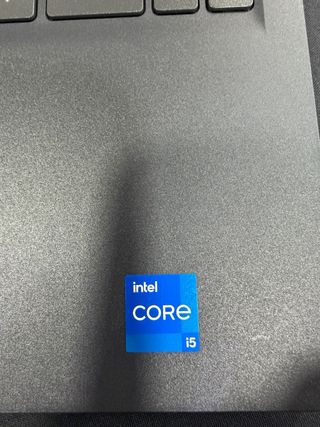 Dell Inspiron 15 3530 Portátil