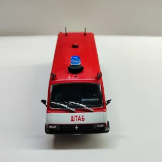 Lote 5 piezas coches a escala