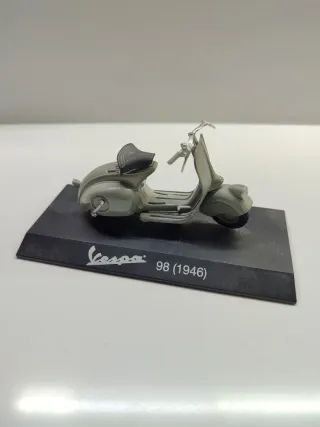 Lote 5 piezas coches a escala