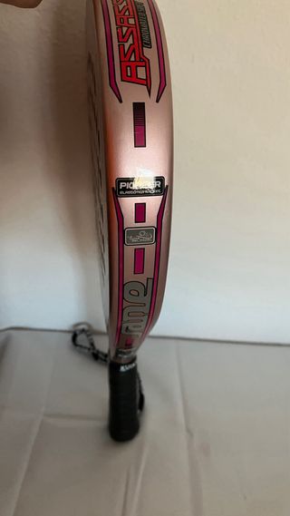 Pala de pádel Sane. Venta x cambio temporada.