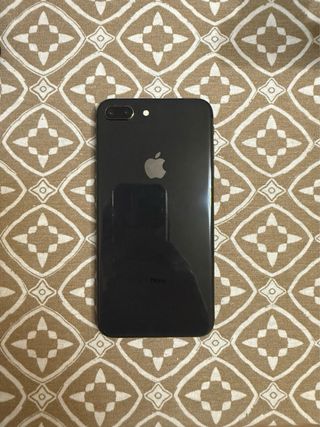 iPhone 8 Plus Grigio Siderale 64GB