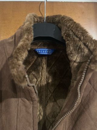 Cappotto Encadee marrone con pelliccia