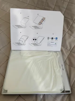 Teclado Magnético ESR Rebound iPad Pro 13 Blanco