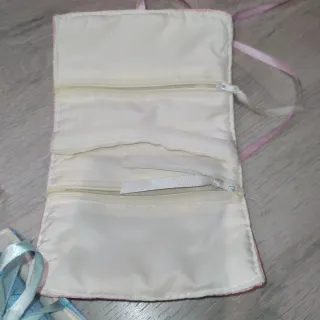 Joyero de viaje de raso