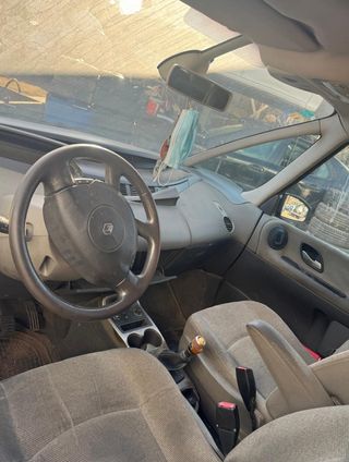 Renault 415798 8200027153 piloto trasero espace iv