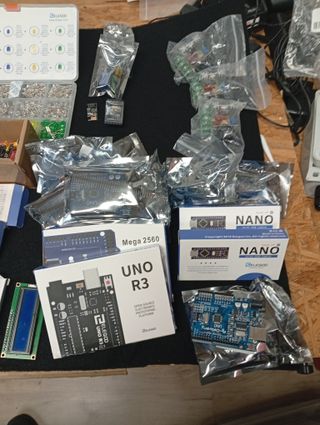 Kit Arduino UNO R3 y Nano
