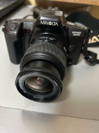 Cámara de carrete Minolta Dynax 303si