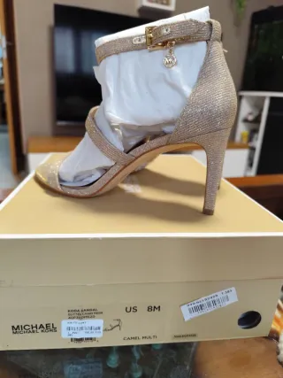 Michael Kors Koda Sandal Oro Talla 38.5