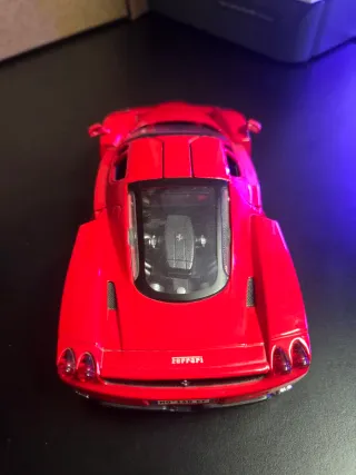 Maqueta Ferrari Enzo Roja