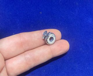 Charm abalorio Lazo Niña de Plata pulsera Pandora