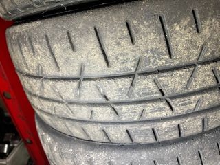 Neumáticos de competición Hankook 15
