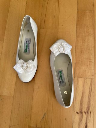 Zapatos de Comunión N. 33
