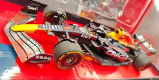 Red Bull RB18 Max Verstappen Edición limitada.
