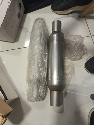 Silenciador en espiral de escape universal coche