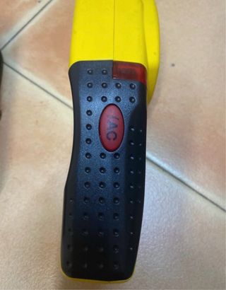 Detector de metales Stanley