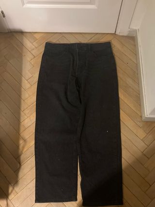Pantalón negro Primark EUR44S