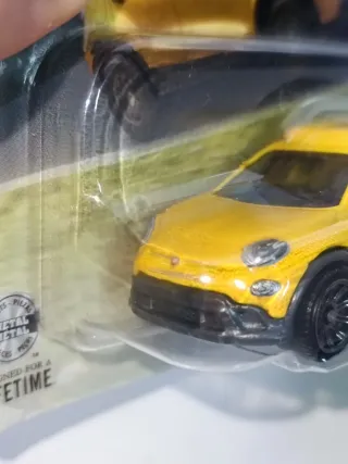 FIAT 500X 2016 1/64 MATCHBOX